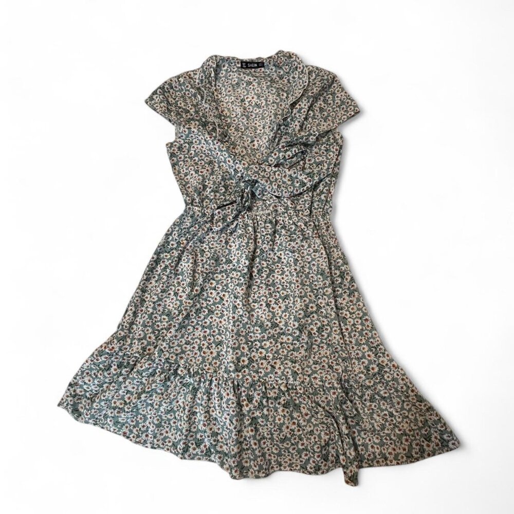 Women’s Green floral mini dress size S